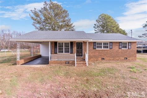 house for sale in kenly|More.